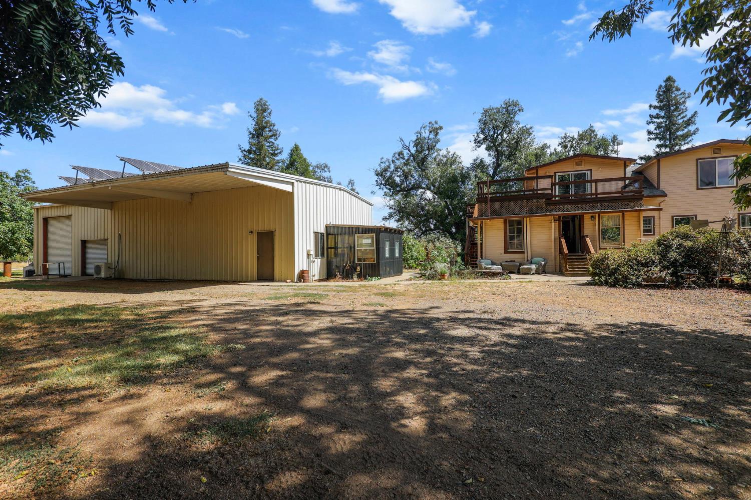 18525 Emerson Road Red Bluff, CA 96080 - Photo 69 of 92 a front view of a house with a yard