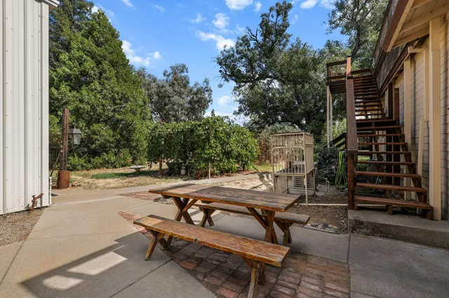 $999,000 | 18525 Emerson Road, Red Bluff, CA 96080