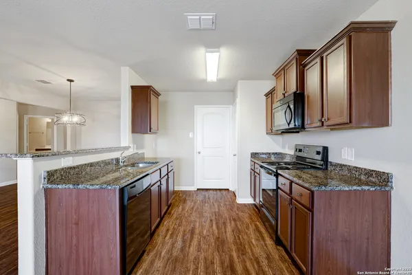 $1,595 | 12118 Luckey View, San Antonio, TX 78252