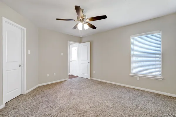 $1,595 | 12118 Luckey View, San Antonio, TX 78252