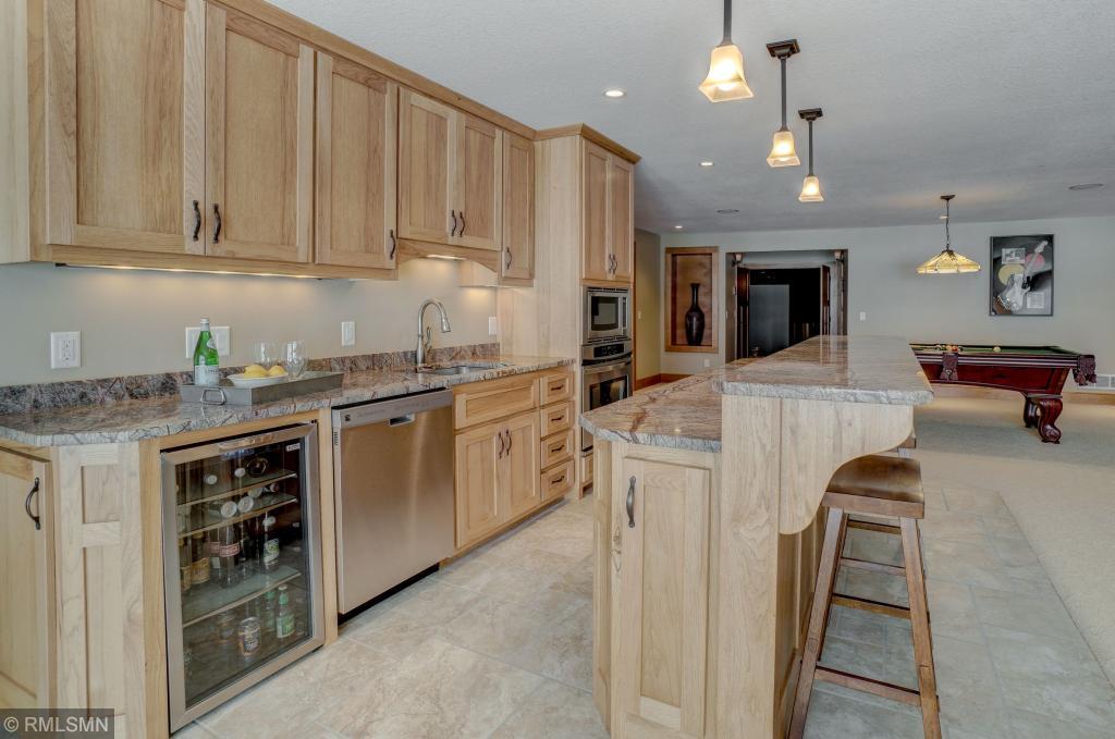 948 County Rd I Shoreview, MN 55126 - Photo 33 of 36