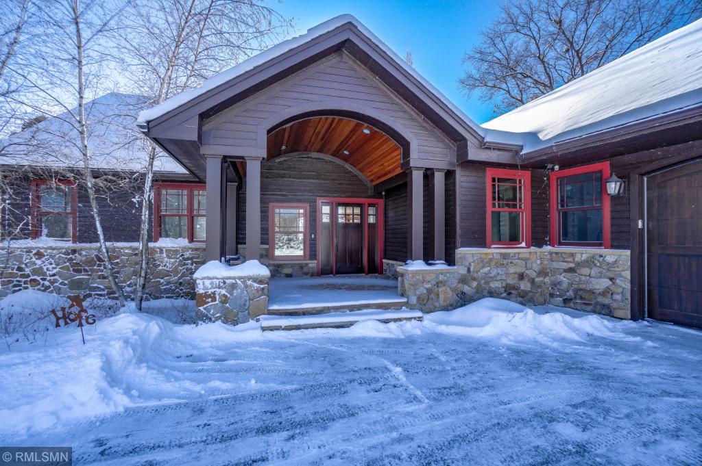 948 County Rd I Shoreview, MN 55126 - Photo 5 of 36