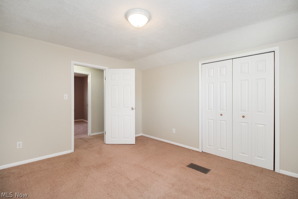 6821 Ackley Road Parma, OH 44129 - Photo 17 of 35