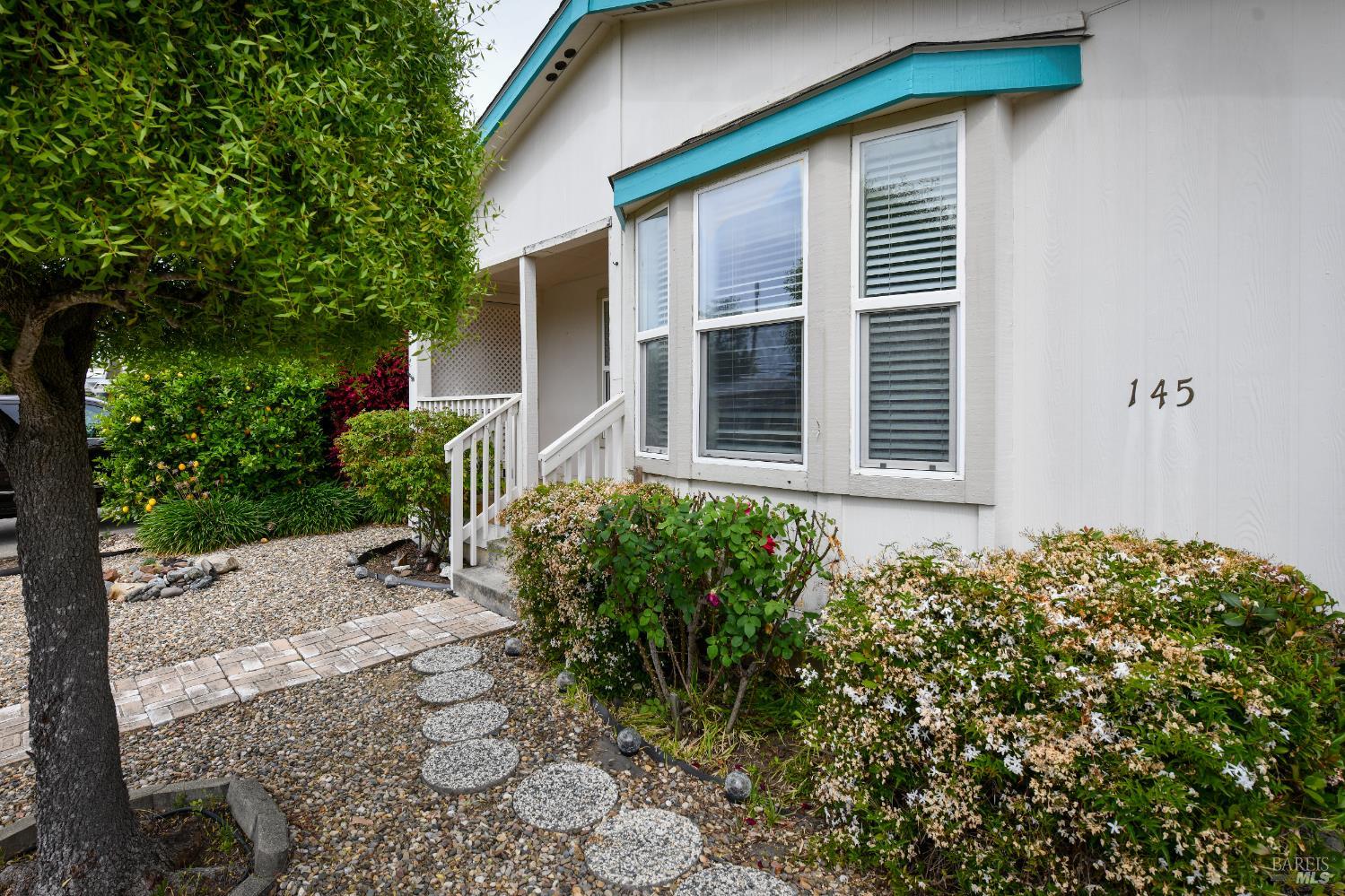 145 Westgate Circle Santa Rosa, CA 95401 - Photo 3 of 42