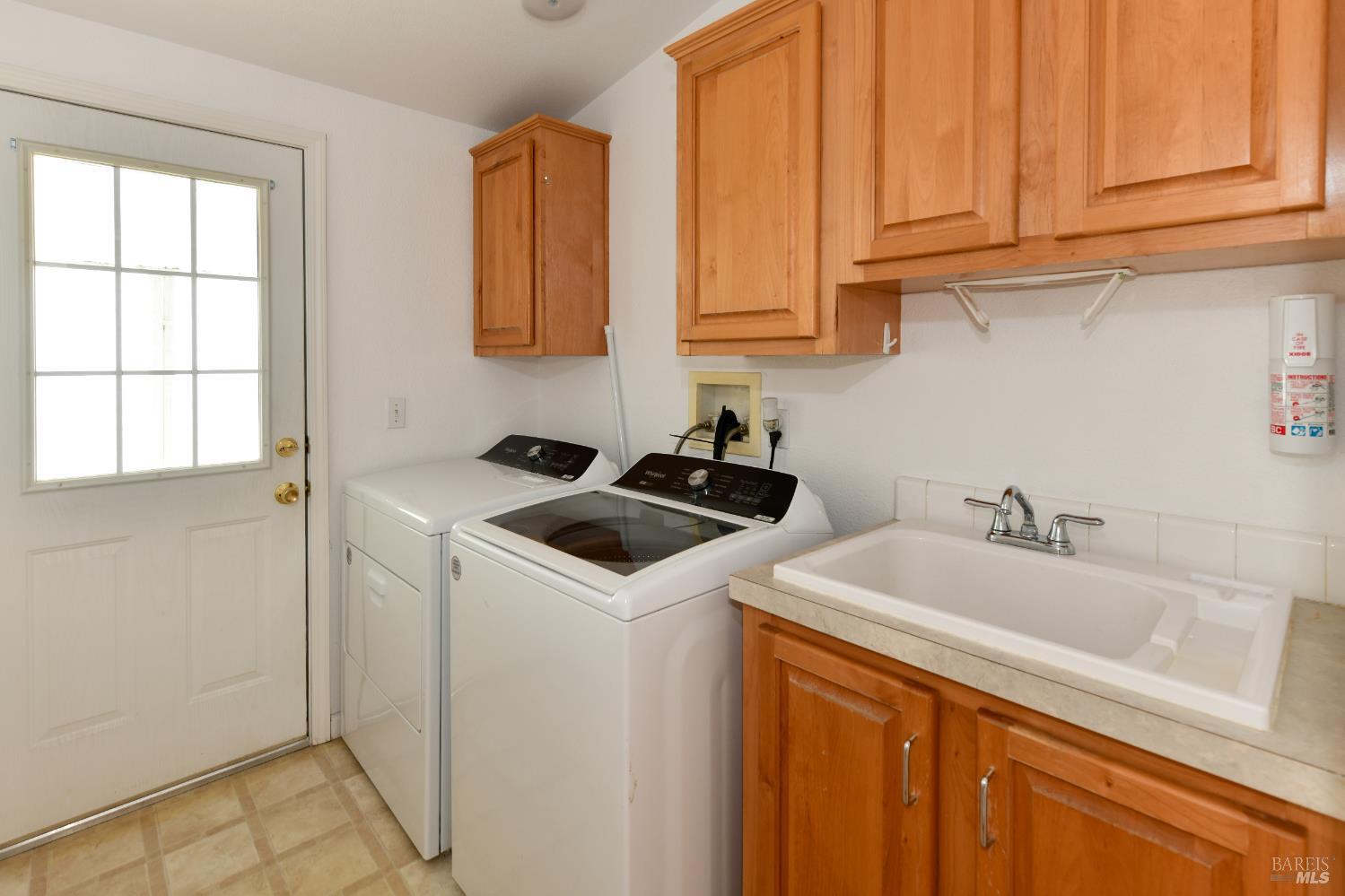 145 Westgate Circle Santa Rosa, CA 95401 - Photo 32 of 42