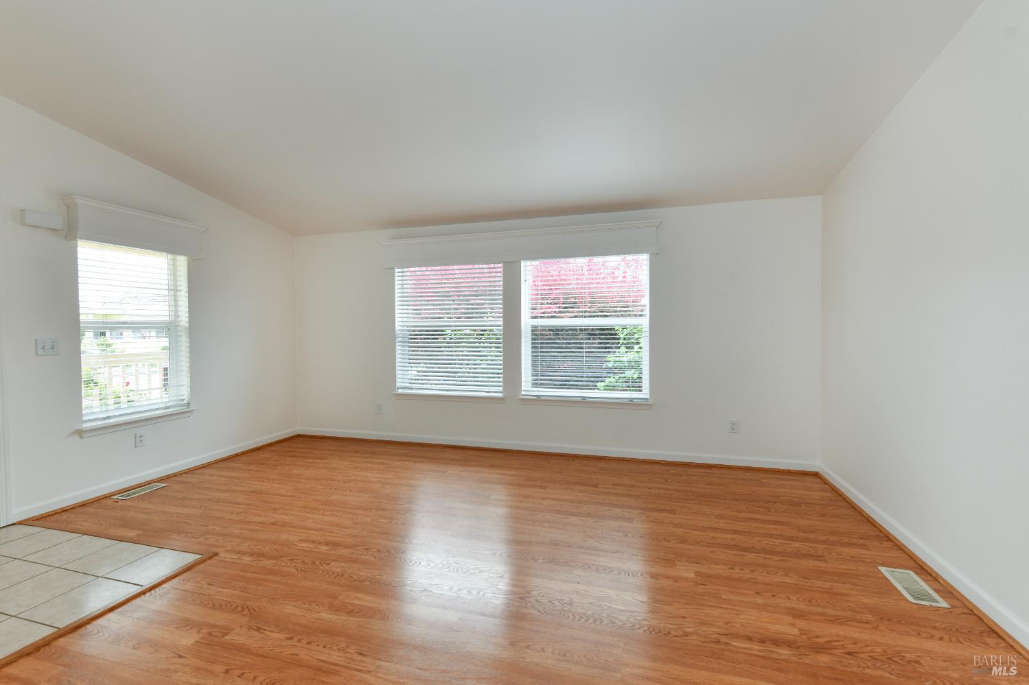 145 Westgate Circle Santa Rosa, CA 95401 - Photo 6 of 42