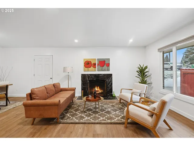 $597,000 | 3299 Durland Drive, Hood River, OR 97031