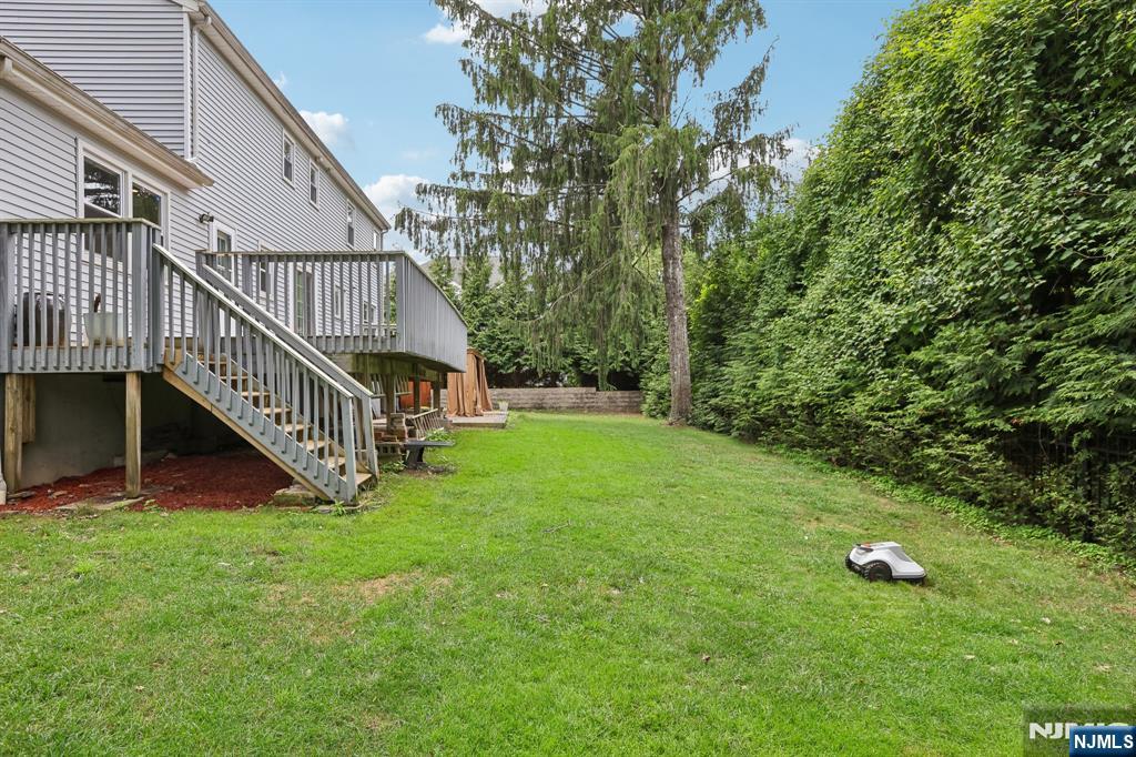 39 Maple Avenue Demarest, NJ 07627 - Photo 40 of 49