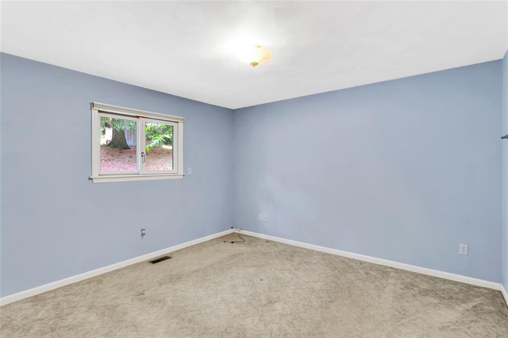 2857 Italy Road Export, PA 15632 - Photo 11 of 20