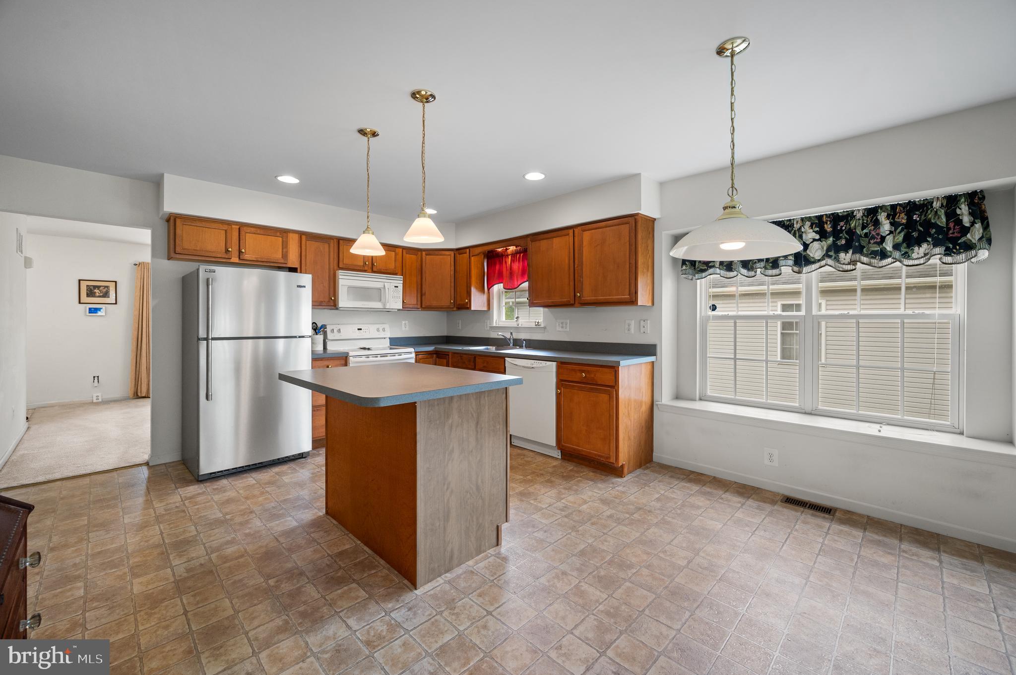 12 Eagle Ridge Drive Mantua, NJ 08051 - Photo 12 of 29 Dining/Sitting Room with D
