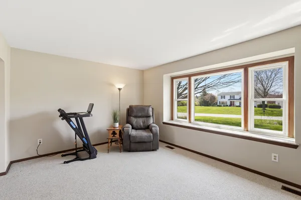 $450,000 | 9556 Horseshoe Bend, Dexter, MI 48130