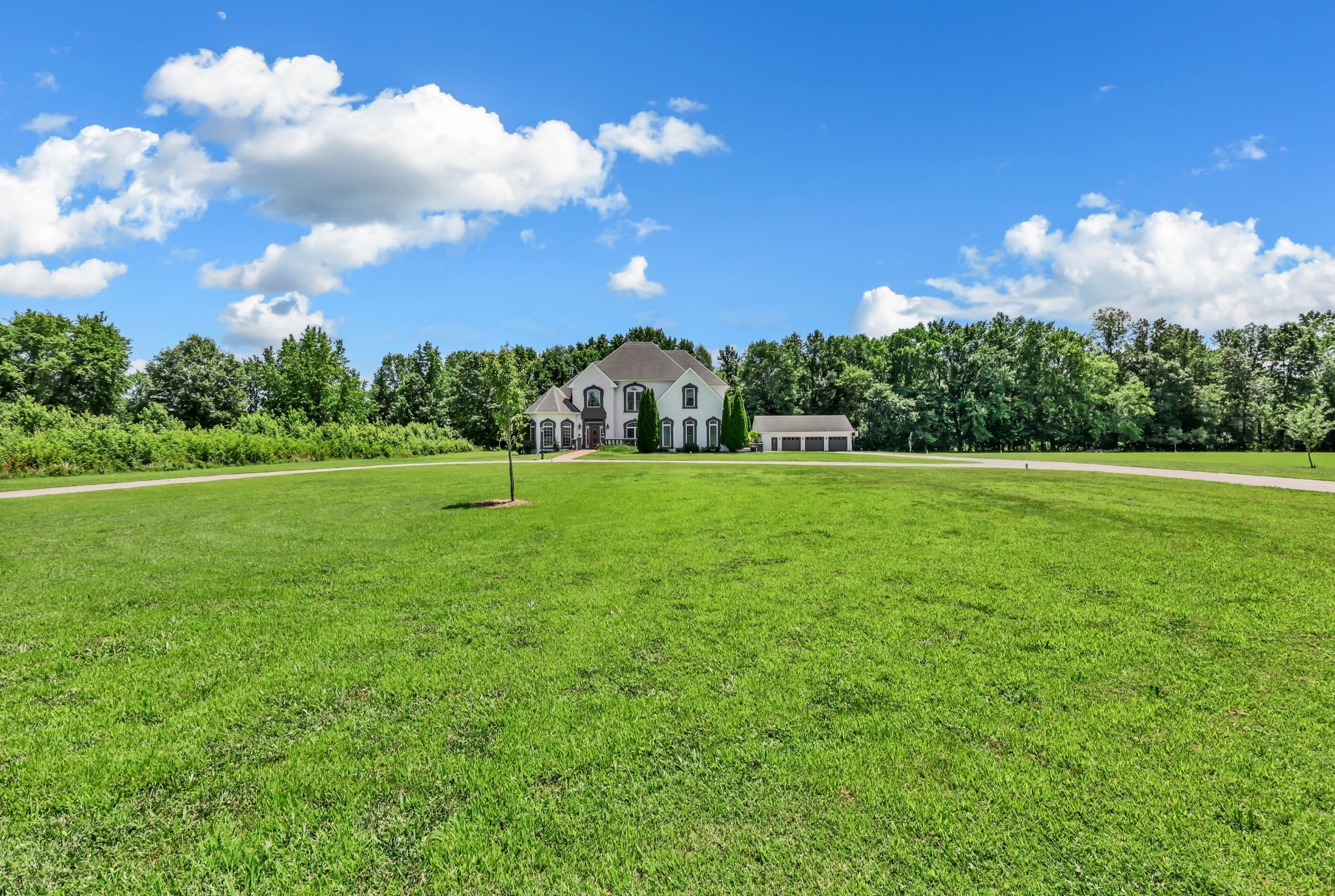 865 Butts Road Clarksville, TN 37042 - Photo 4 of 60