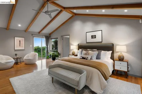 $2,290,000 | 12131 Skyline Boulevard, Oakland, CA 94619