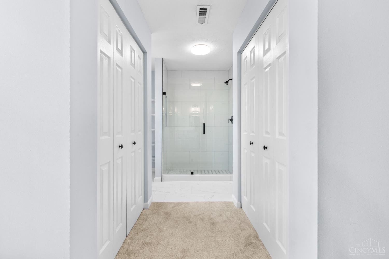 10555 Montgomery Road, Unit 5 Montgomery, OH 45242 - Photo 17 of 30