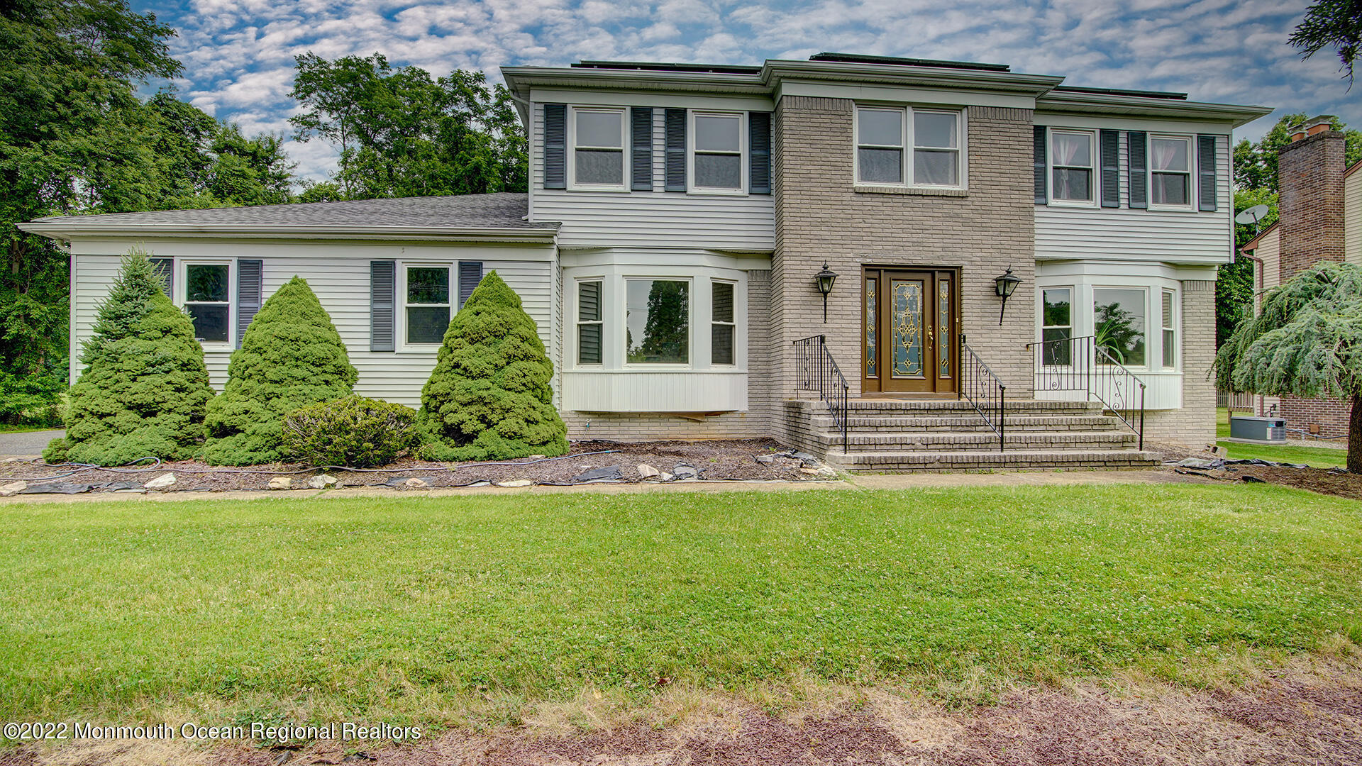 134 Wyncrest Road Marlboro, NJ 07746 - Photo 2 of 53 DSC08484And8more