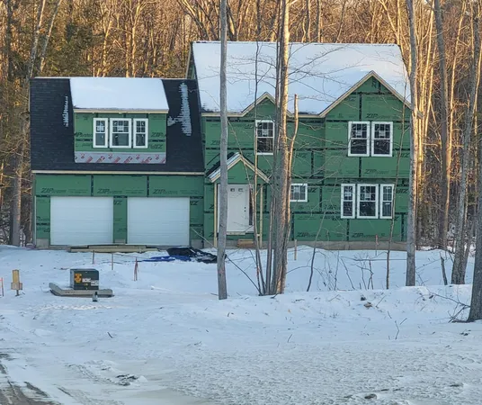 $829,000 | 5 Blaisdell Court, Raymond, NH 03077
