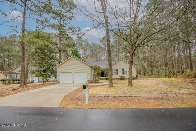 $2,000 | 681 Ginesing Drive, Vass, NC 28394
