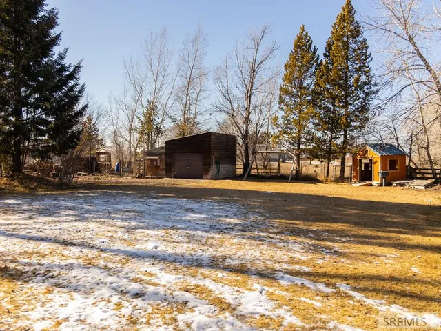 $479,000 | 319 North Pine Street, Parker, ID 83445