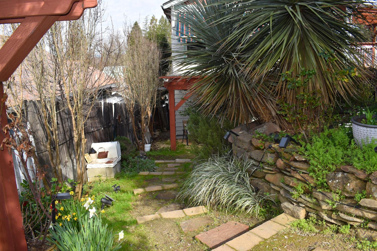 126 Center Street Jackson, CA 95642 - Photo 89 of 95 Steps along terraced garden area, opposite gazebo from Center St