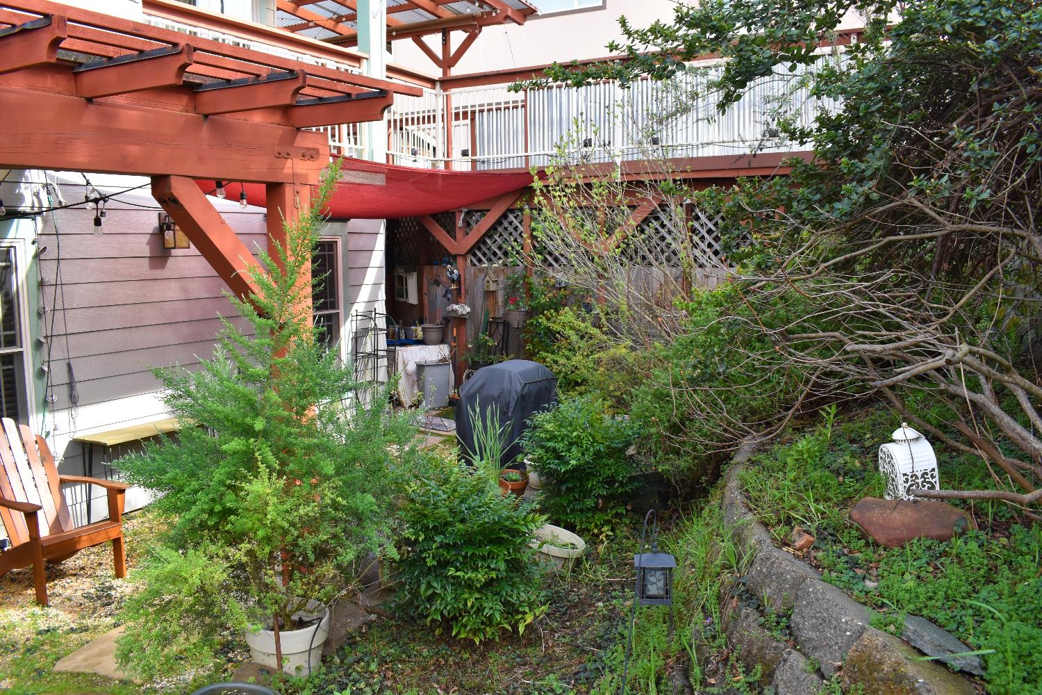 126 Center Street Jackson, CA 95642 - Photo 90 of 95 Courtyard area below terraced garden