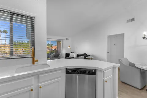 $238,900 | 78650 Ave 42, Unit 1706, Bermuda Dunes, CA 92203