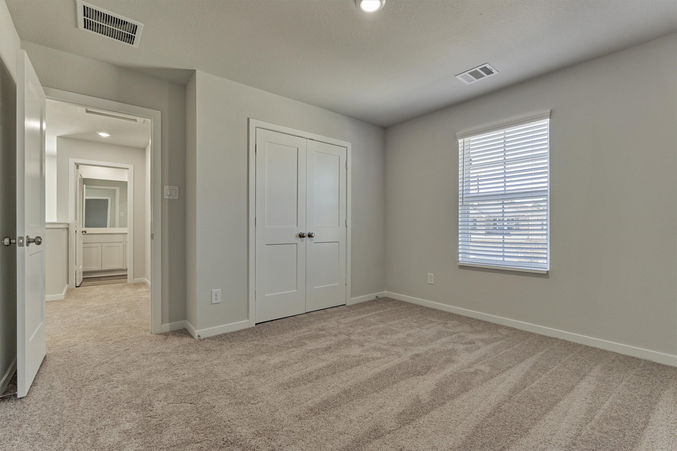 294 Brazen Forest Trail Magnolia, TX 77354 - Photo 24 of 37 a view of an empty room with closet and a window