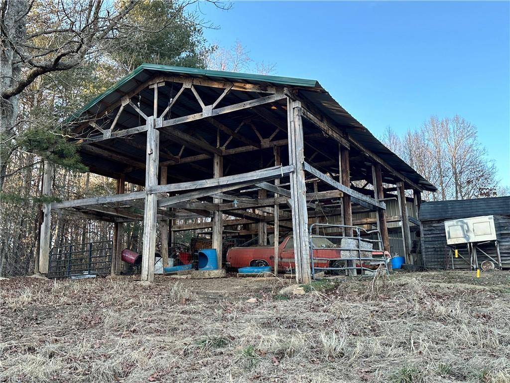 239 Beach Road Elkin, NC 28621 - Photo 17 of 23 Equipment Shed
