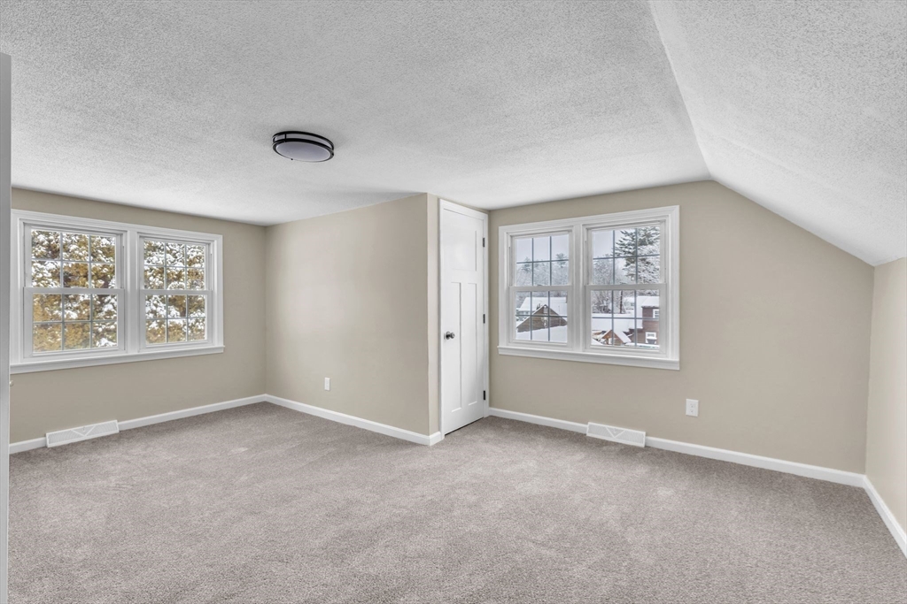 9 Edwill Road East Longmeadow, MA 01028 - Photo 22 of 34 an empty room with windows