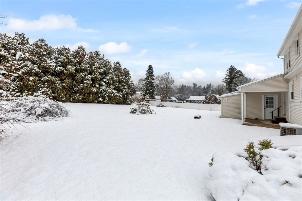 9 Edwill Road East Longmeadow, MA 01028 - Photo 31 of 34 a view of back yard of the house