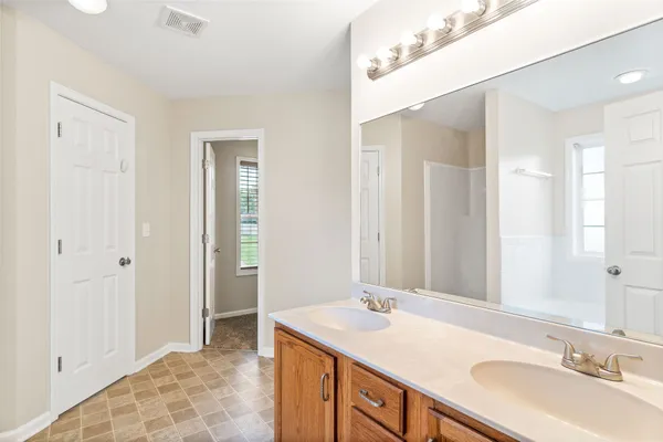 $2,000 | 3410 Quicksilver Lane, Clarksville, TN 37042