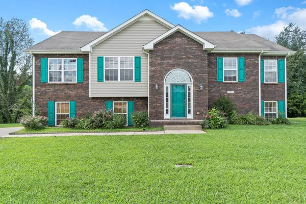 $2,000 | 3410 Quicksilver Lane, Clarksville, TN 37042