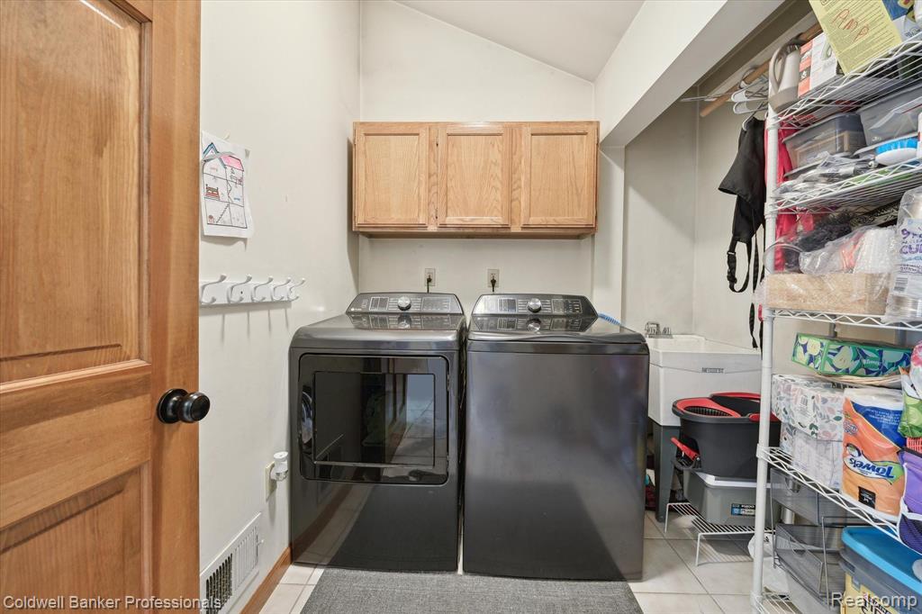 11247 West Pierson Road Flushing, MI 48433 - Photo 14 of 58 Gallery Image 14