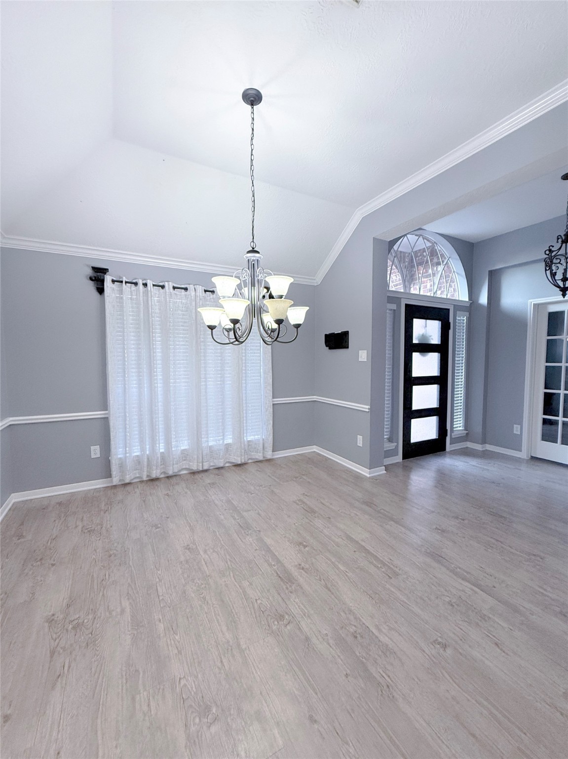 2703 Honeysuckle Walk Spring, TX 77388 - Photo 3 of 15