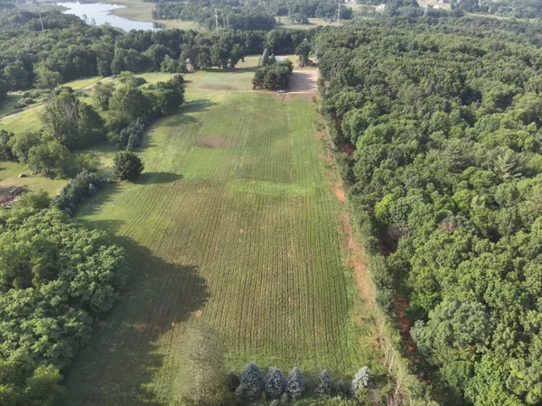 $975,000 | 13955 Rattalee Lake Road, Davisburg, MI 48350