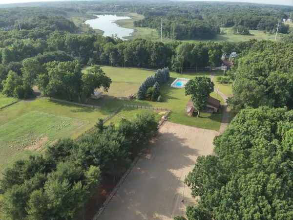 $975,000 | 13955 Rattalee Lake Road, Davisburg, MI 48350