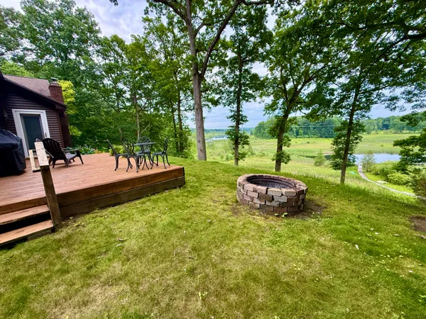 $975,000 | 13955 Rattalee Lake Road, Davisburg, MI 48350
