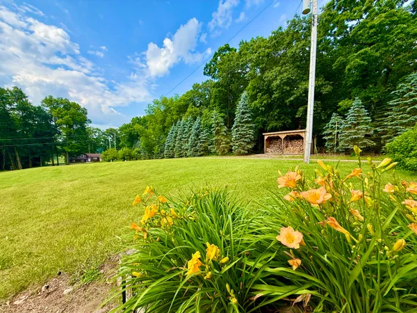 $975,000 | 13955 Rattalee Lake Road, Davisburg, MI 48350