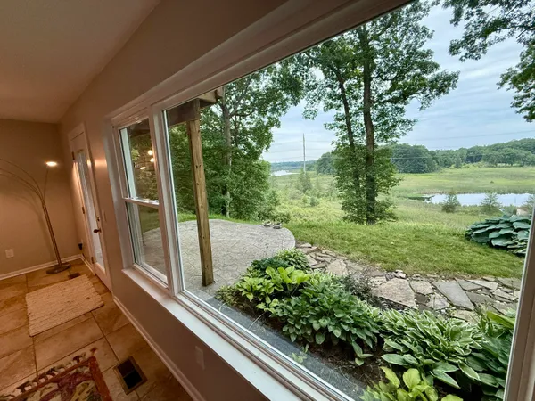 $975,000 | 13955 Rattalee Lake Road, Davisburg, MI 48350