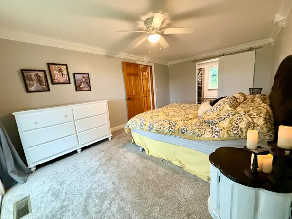 $975,000 | 13955 Rattalee Lake Road, Davisburg, MI 48350