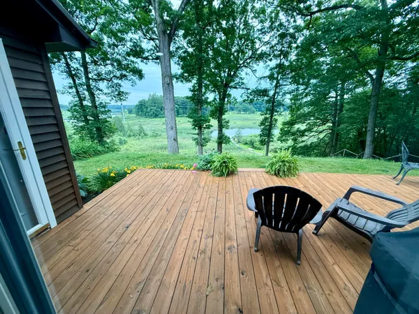 $975,000 | 13955 Rattalee Lake Road, Davisburg, MI 48350