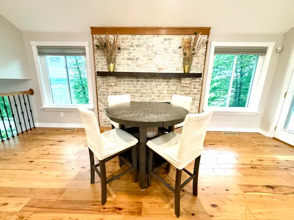$975,000 | 13955 Rattalee Lake Road, Davisburg, MI 48350