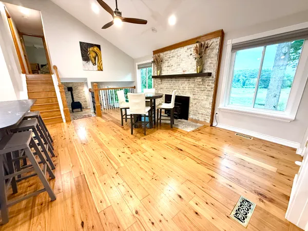 $975,000 | 13955 Rattalee Lake Road, Davisburg, MI 48350