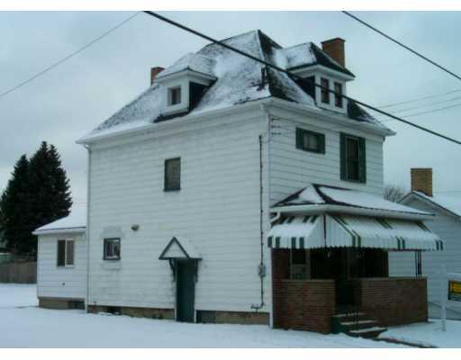 431 Connecticut Avenue Rochester, PA 15074 - Photo 1 of 1 Gallery Image 1