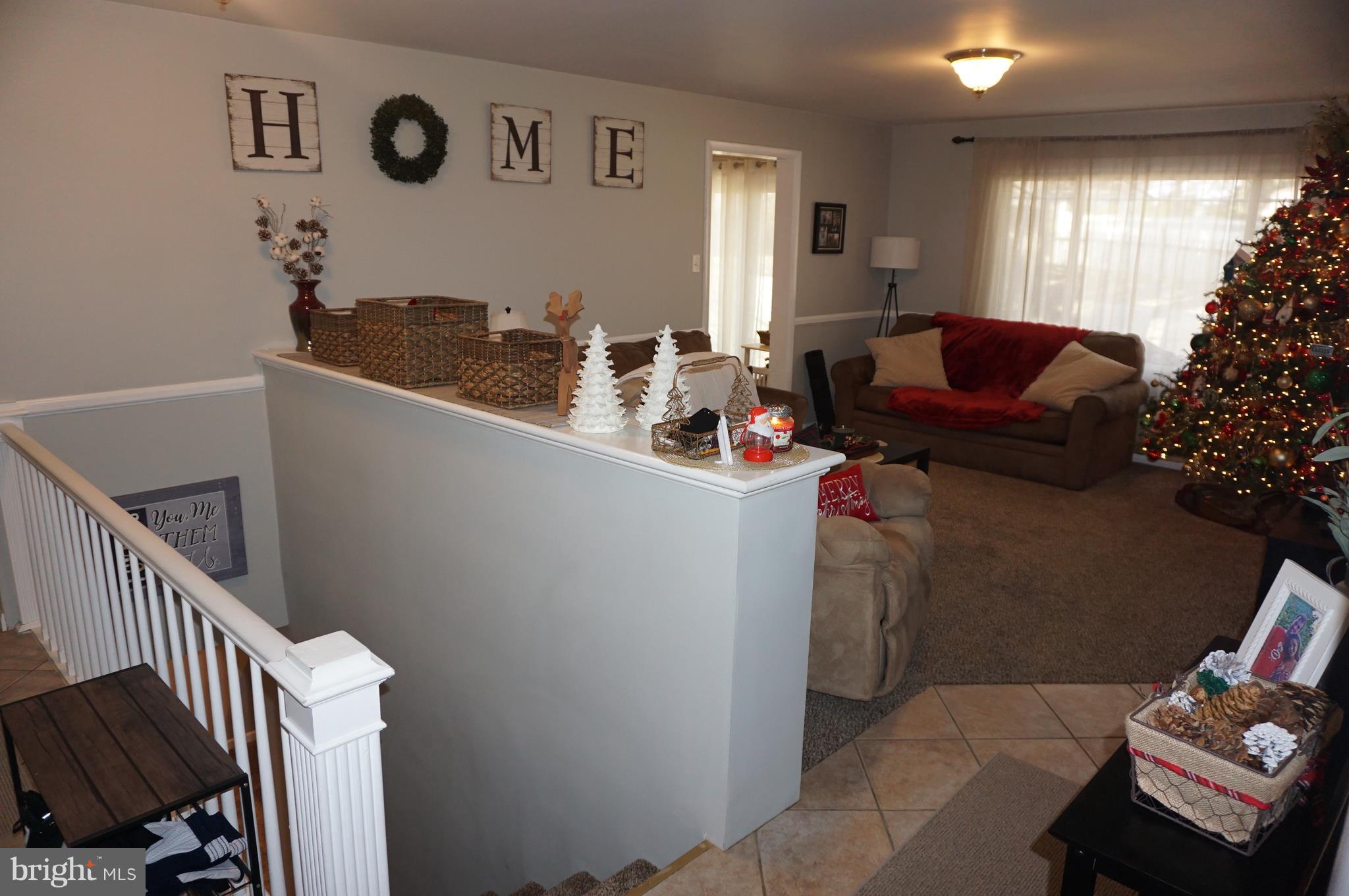 2247 Chestnut Road York, PA 17408 - Photo 4 of 24