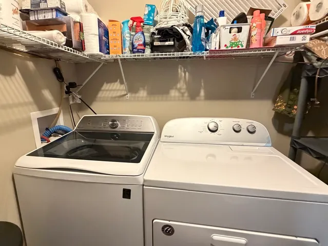 $279,900 | 709 Hudson Avenue, Romeoville, IL 60446