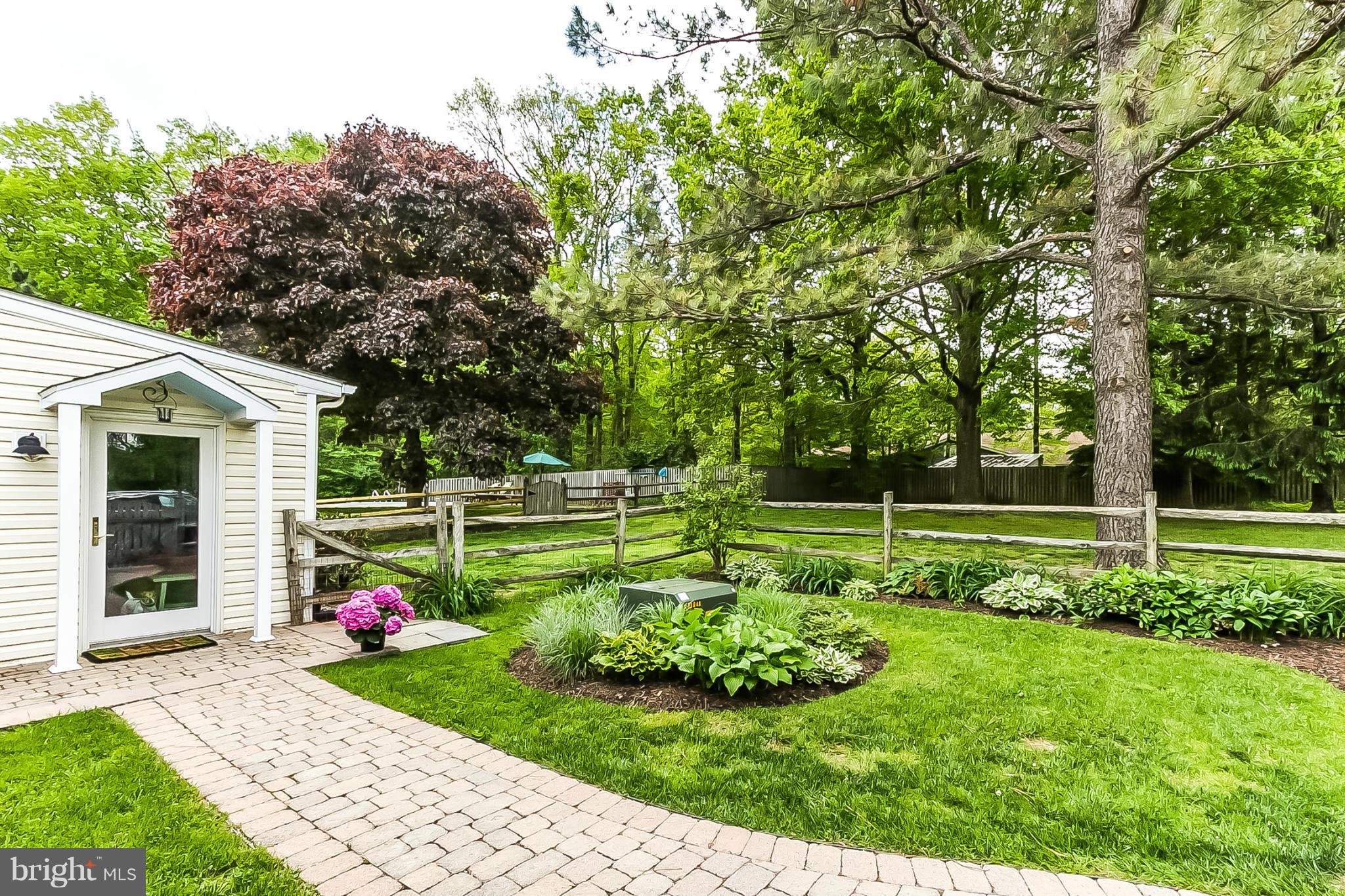 17709 Backbone Road Parkton, MD 21120 - Photo 23 of 30 Garden