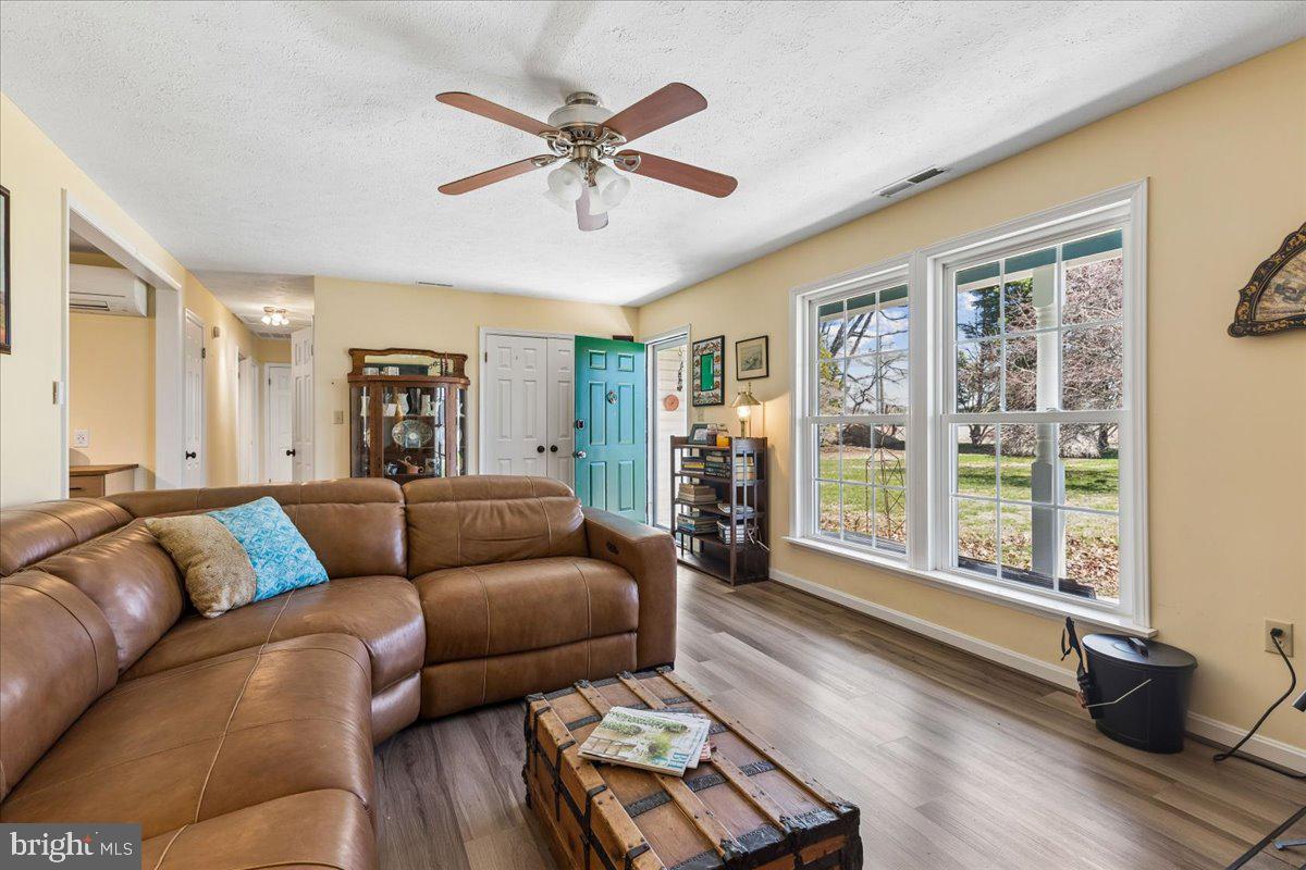15204 Jarrell Road Goldsboro, MD 21636 - Photo 6 of 46 Gallery Image 6