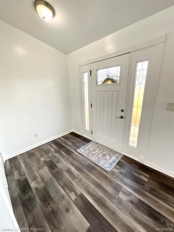 8228 Calkins Road Flint, MI 48532 - Photo 4 of 49