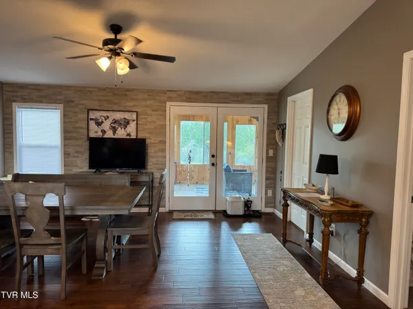 $289,000 | 298 Rabbit Run Lane, Big Stone Gap, VA 24219