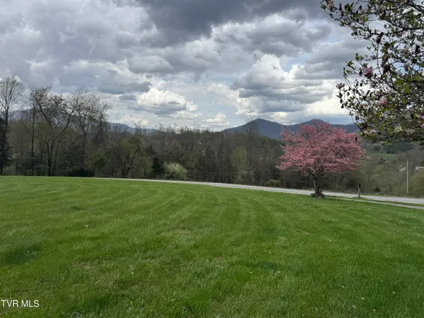 $289,000 | 298 Rabbit Run Lane, Big Stone Gap, VA 24219